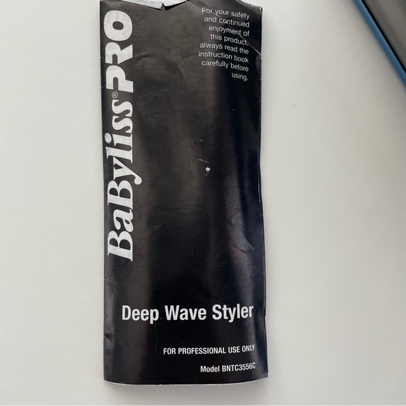 BabylissPRO Nano Titanium Deep Wave Styler Curved Plate Hair Curling Iron - Picture 3 of 11